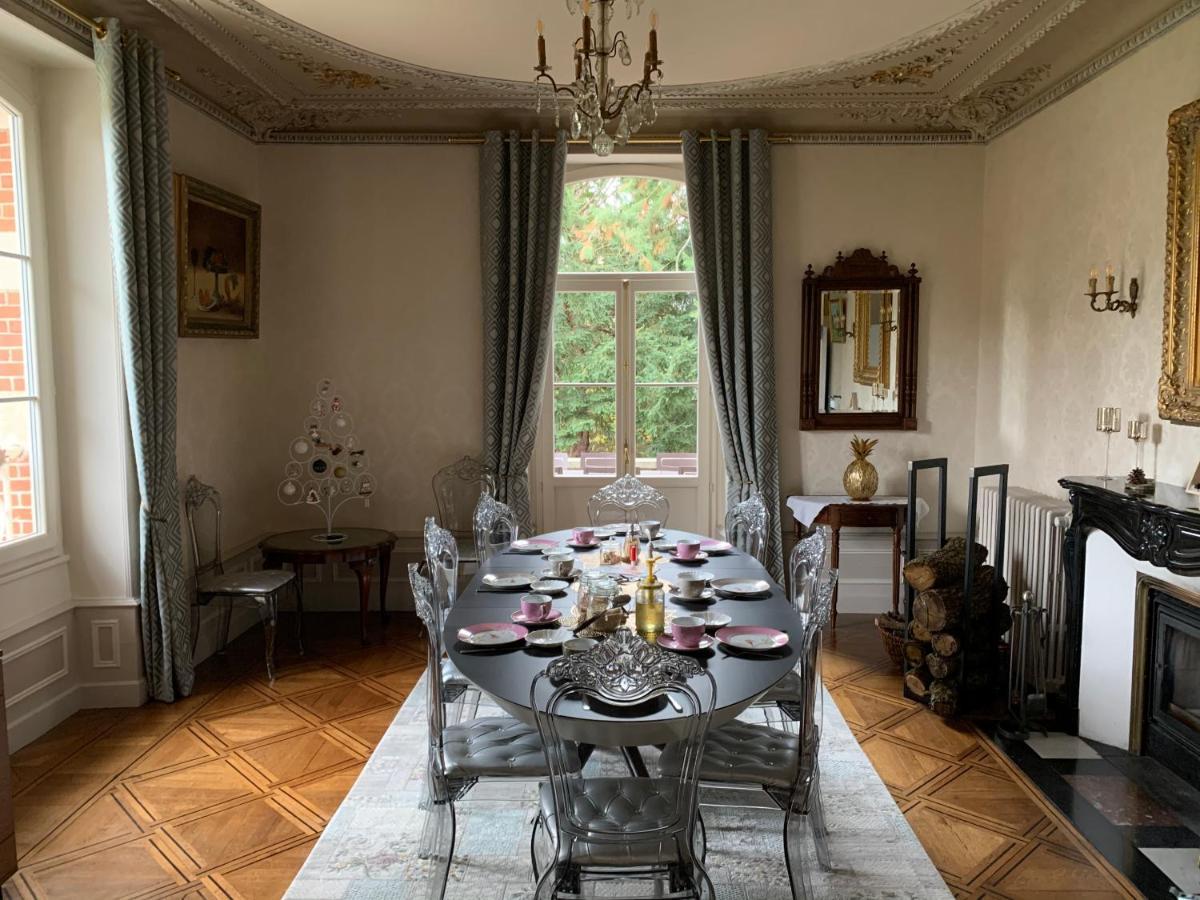 Bed and Breakfast L'Oustal Bourges Exterior foto